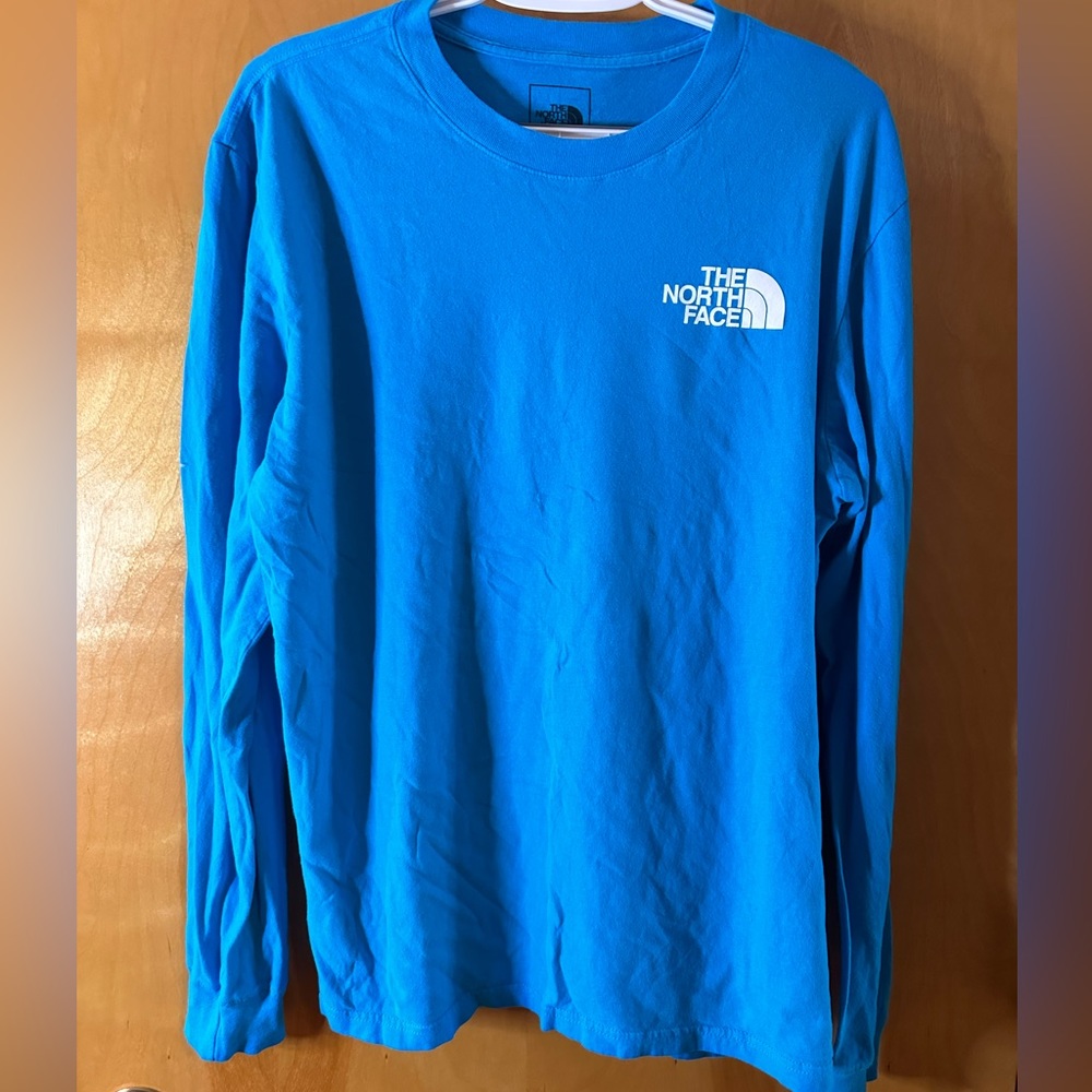 The North Face Men’s Large Long Sleeve T-Shirt